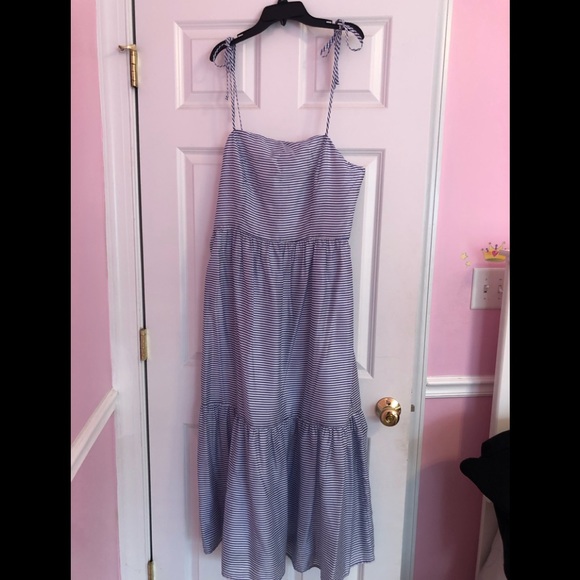 Gianni Bini Dresses & Skirts - Gianni Bini spaghetti strap maxi dress